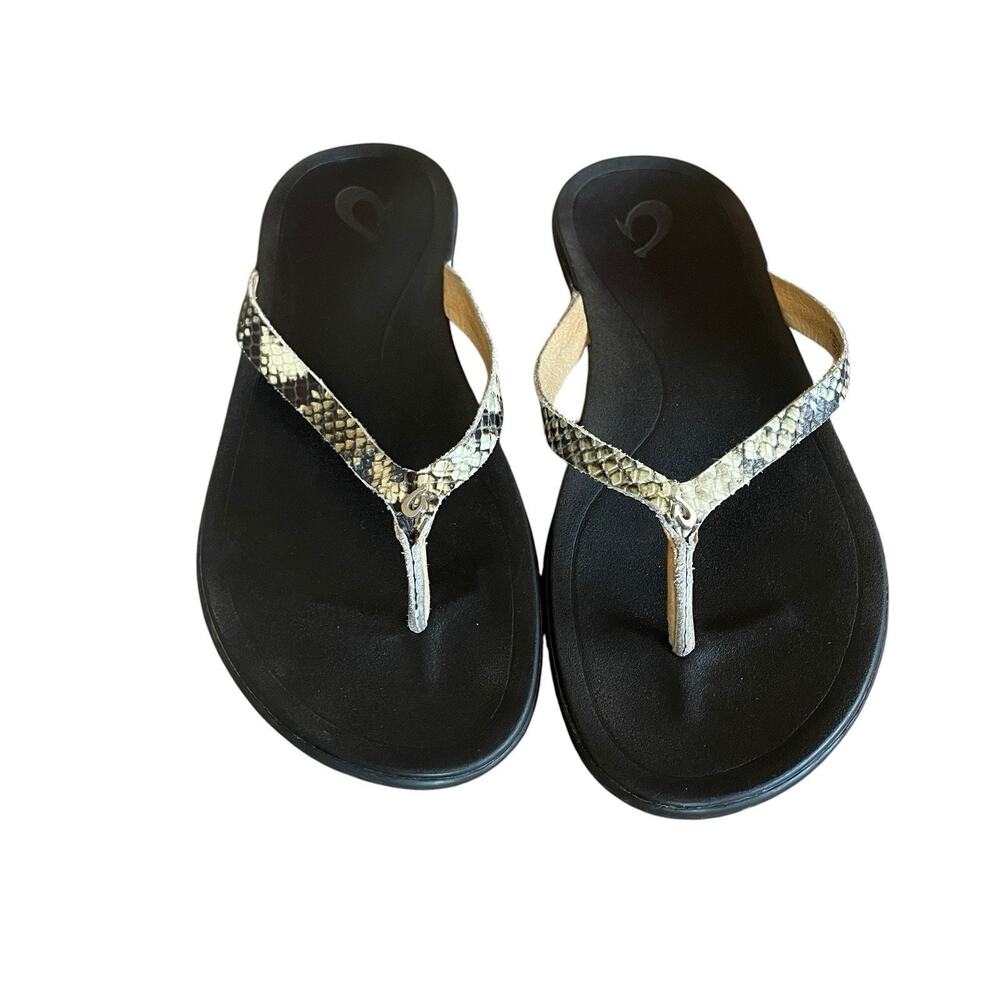 OLUKAI Ho'Opio Women's Size 8/38 Snake Print Leather Thong Flip Flop Sandals - Picture 7 of 7